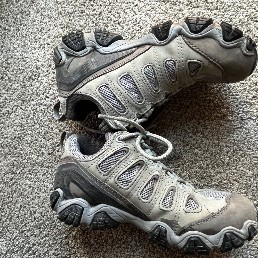 Oboz Women’s Hiking Shoes